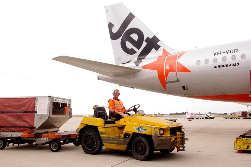 Staffing in Crisis: How Cleaning Contractors Are Navigating the Workforce Drought of 2024