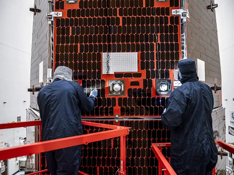 Lessons Locked In: How Cleaning Contractors Turned Health Crisis Chaos Into Permanent Business Advantages